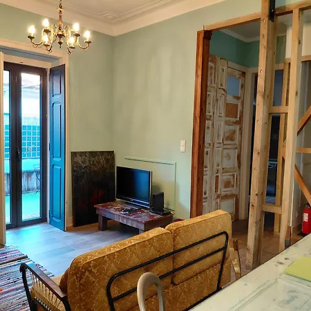 Classic Villa In Beato Lisbon-2